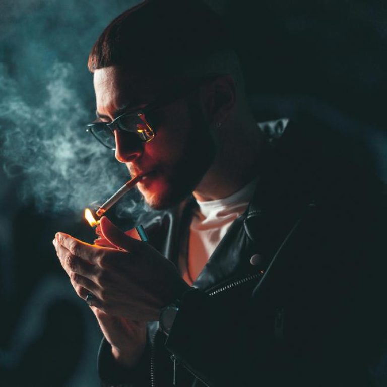 nicotine-effects-c93893815c4d47b295a353e47d5c86f1